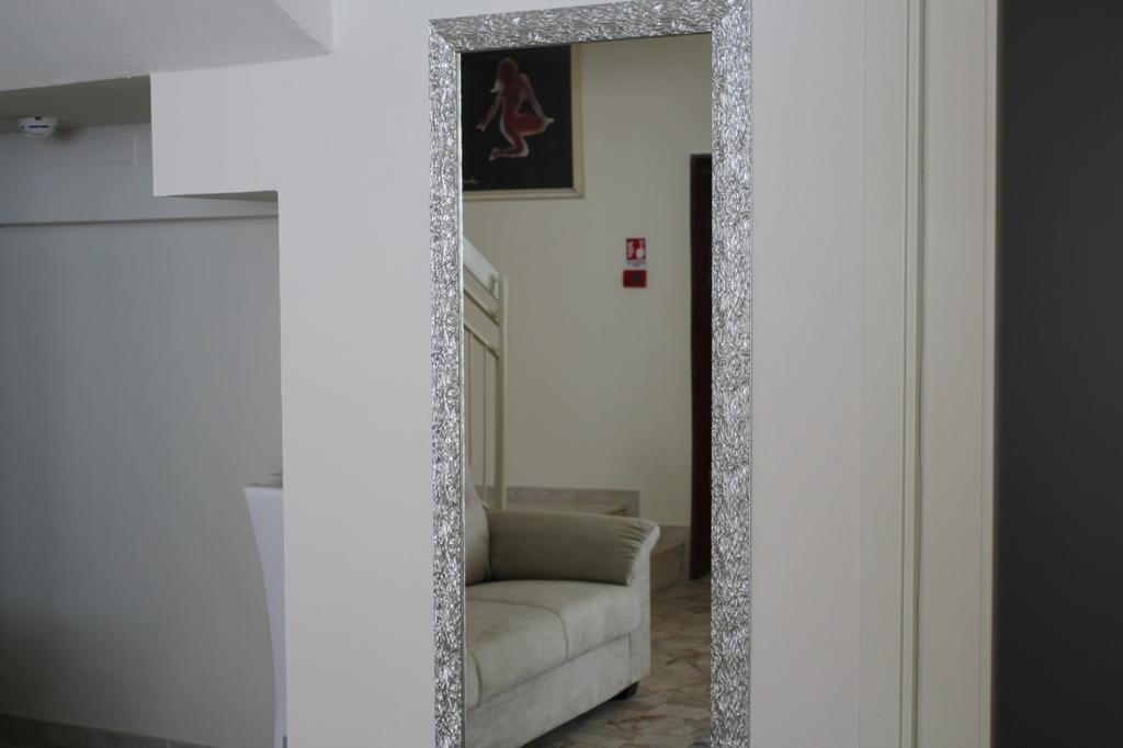 Hotel Marina Ρίμινι Εξωτερικό φωτογραφία