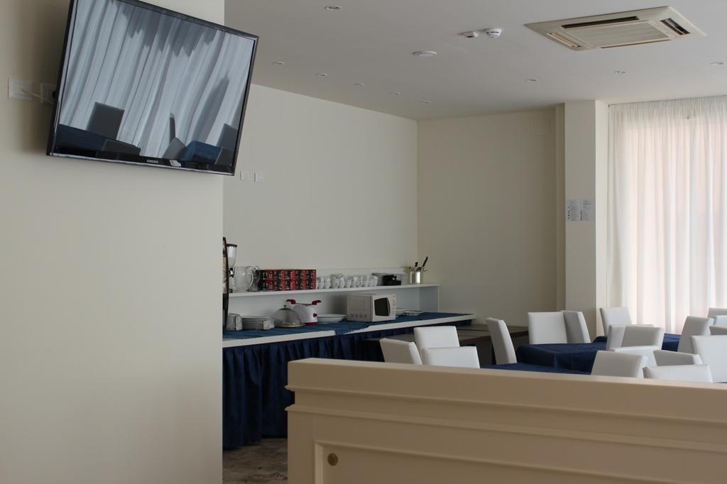 Hotel Marina Ρίμινι Εξωτερικό φωτογραφία